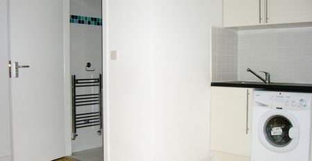 1 Bedroom Apartment - Photo 5