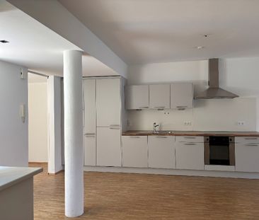 Wohlfühlen garantiert: Helle 3-Zimmer-Wohnung mit Balkon & viel Platz - Photo 2