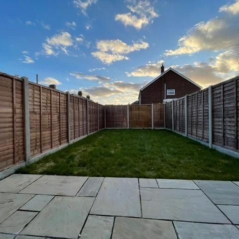 6 bedroom semi-detached house to rent - Photo 1
