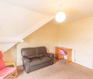 7 Napier Terrace, Flat 3 - Photo 4