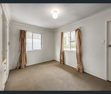 Two Units Available - Low-Maintenance Living in a Small, Quiet Complex - Photo 2