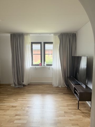 Rosersberg - 7rok - tillsv - 20.688kr/mån - Foto 3