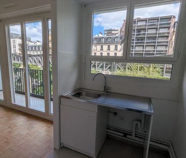 location Appartement T1 DE 33m² À PARIS 15 - Photo 6