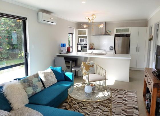 Coastal Cottage - Photo 1