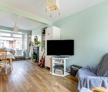 31 Lismain Street, Ravenhill, Belfast, BT6 8NN - Photo 3