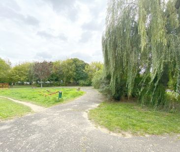 Mieszkanie na wynajem Rataje blisko tramwaju 3 pok - Photo 2