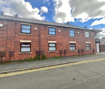 2 bedroom Mid Terraced House to let - Photo 1