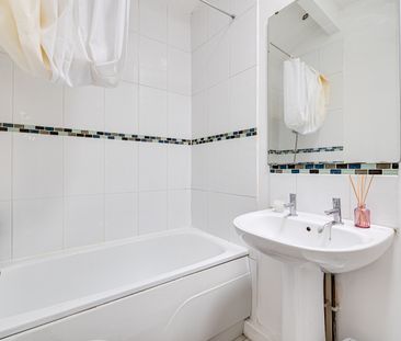 Room 1 25a Christleton Road, Chester - Photo 4