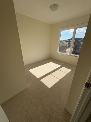 For Lease - 474 Provident Way Unit# 11, Hamilton, Ontario - Photo 3