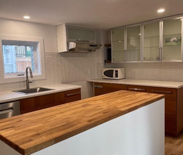 4 1/2 à louer sur deux étages - Photo 2