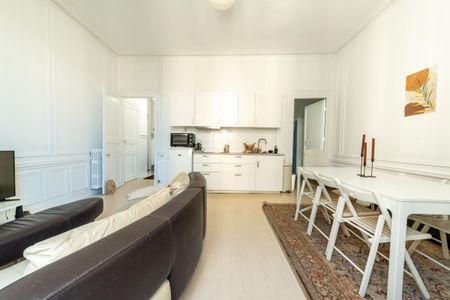 Location Appartement 1 pièce Meublé 47m² NANTES 44000 - Photo 3