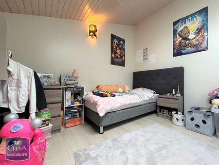 Location Appartement 3 pièces 95m² SAINTES 17100 - Photo 4