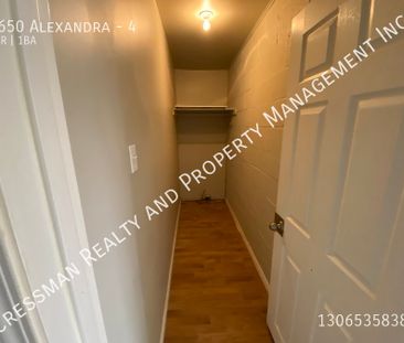 1 Bed 1 bath APARTMENT located in Regina, SK - Rosemont area - Photo 1