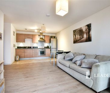 2 bedroom apartment to rent Stillwater Drive, Manchester, Greater M... - Photo 2