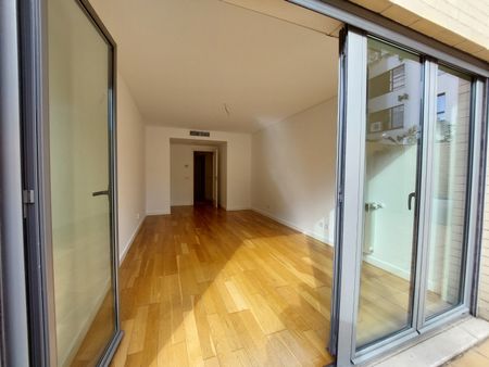 Excelente Apartamento T2 para Arrendamento nas Laranjeiras - Photo 2
