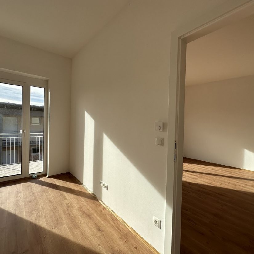 Wunderbare Mietwohnung mit Balkon in Lödersdorf …! - Foto 1
