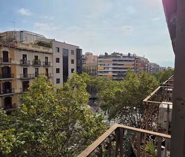 Carrer del Comte d'Urgell, Barcelona, Catalonia 08011 - Foto 2