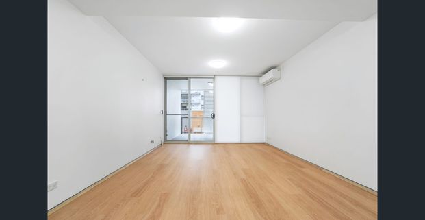 Split-Level Apartment with Resort-Style Facilities in the Heart of Rhodes - Photo 1
