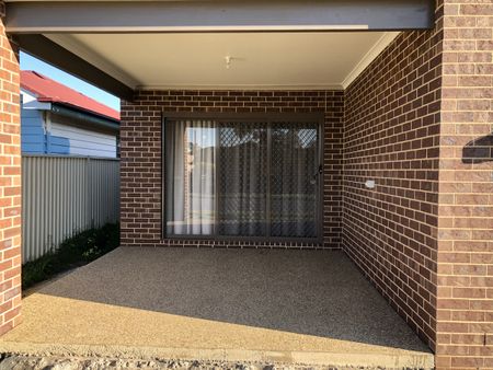1 / 15 Michel Street, SHEPPARTON VIC 3630 - Photo 5