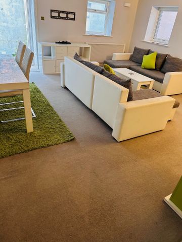 Old Christchurch Road, Bournemouth - Photo 4