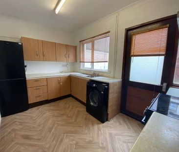 Ainsworth Avenue, Belfast, BT13 3EN - Photo 3