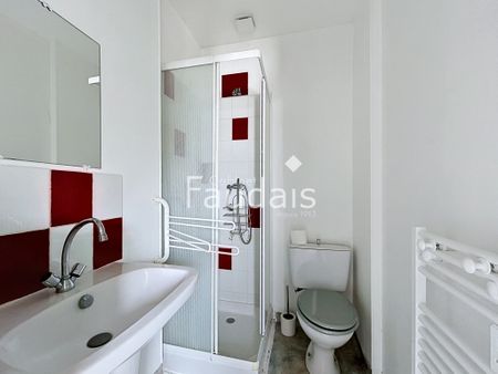 Location Appartement 1 pièce 18m² ST LO 50000 - Photo 4
