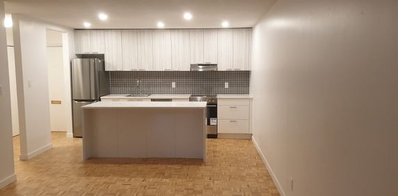 The Beverly - Photo 2