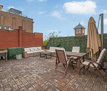 313 Place D'Youville, Apt. 301, QC, CA, Montreal - Photo 2