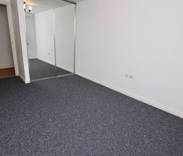 1 Bed Flat, Swan Lane, CV2 - Photo 3