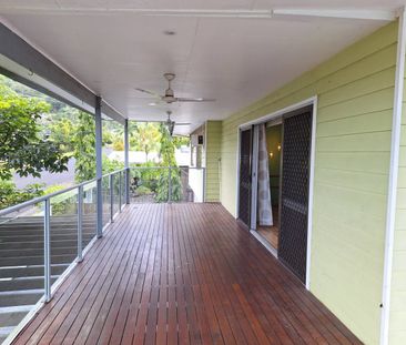 Partly Furnished 3 Bedroom Top Floor Unit with Pool - Photo 3