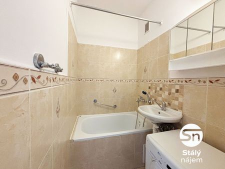 Pronájem bytu 2+kk 40 m² - Фото 3