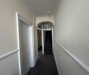 3 bedroom maisonette to rent - Photo 5