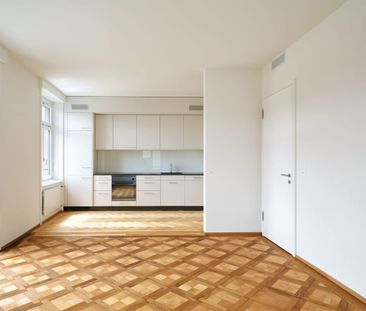 1 Zimmer, 111 m², 1. Stock - Photo 4