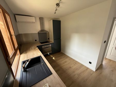 Location Maison 4 pièces 90m² - Photo 4