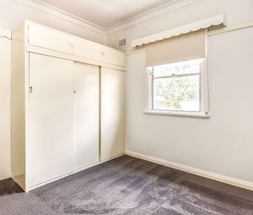 6 Endsleigh Avenue, Orange. - Photo 5