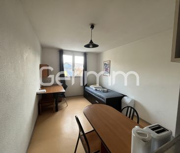 Location Appartement 1 pièce 19 m² - Photo 2