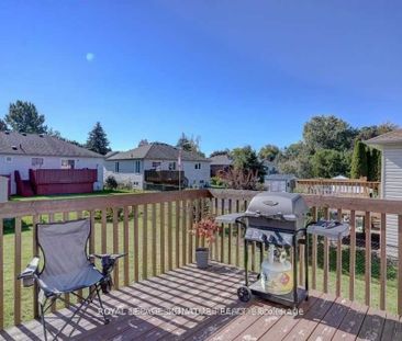 For Lease - 47 Acorn Crescent Unit# Main, Wasaga Beach, Ontario - Photo 3