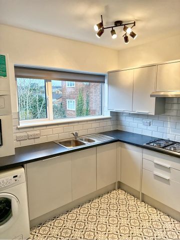 2 bedroom apartment to rent - Photo 4