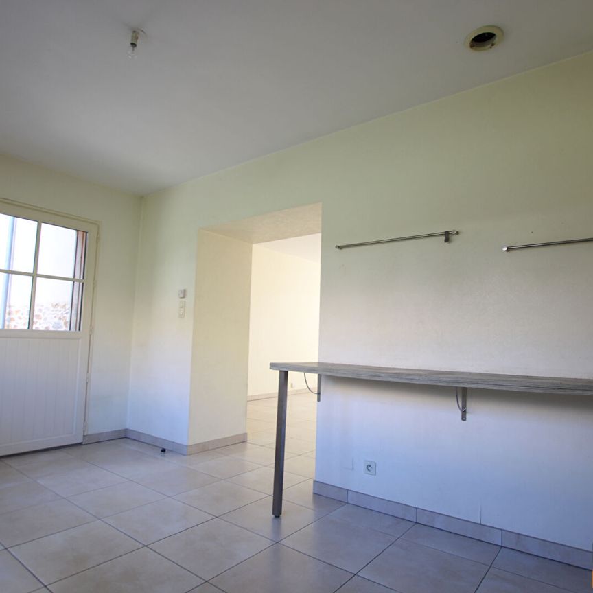 Maison Noyal Chatillon Sur Seiche 4 piece(s) 76 m2, - Photo 1