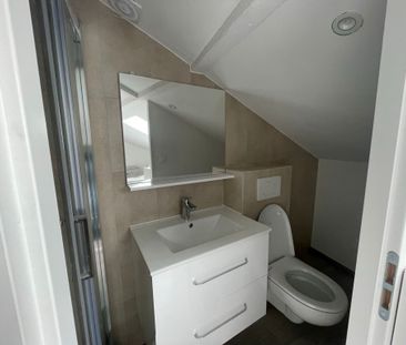 Studio Meublée centre ville de Crécy la Chapelle - Photo 4