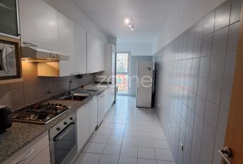 Apartamento T3 em Lisboa