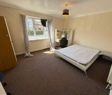 Harrison Road, SO17 - Photo 6