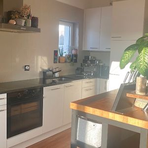 3½ Zimmer-Wohnung in Zürich - Kreis 9, möbliert, auf Zeit - Photo 2