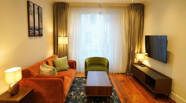 5 bedroom terraced house to rent - Photo 1