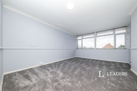 2 bedroom apartment to rent Penshurst Road, Ipswich, IP3 - Photo 2