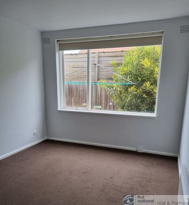 7 / 1A First Avenue, Murrumbeena - Photo 1