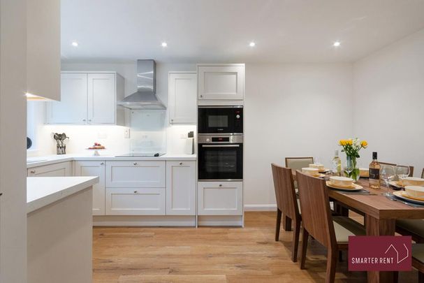 3 bedroom terraced house to rent - Photo 1