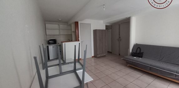 Location Appartement 1 pièce 24m² AUCH 32000 - Photo 2