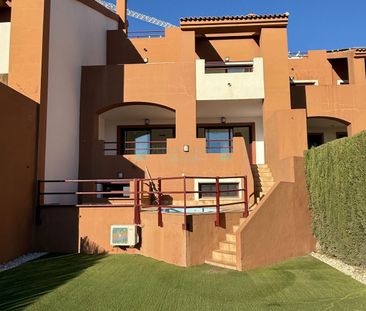 Town House for rent in Benahavis - Photo 5