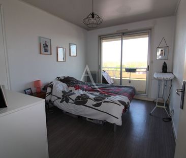 Location Appartement 5 pièces 98m² - Photo 3